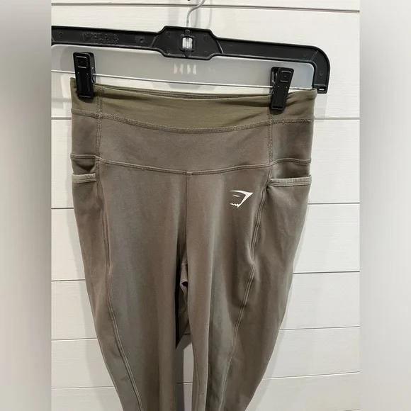 GYMSHARK Army Green Leggings - Picture 4 of 10